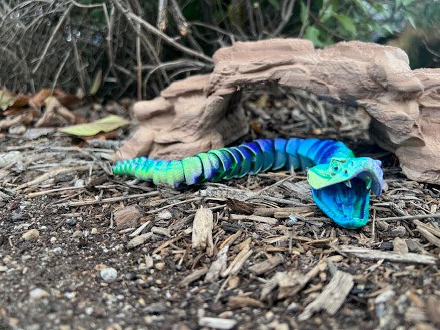 Smaller, Rattlesnake, fidget, sensory toy, moveable, rattle, desert, reptile, fangs, snake
